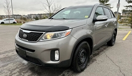 2015 Sorento AWD $14880 / 174 biweekly